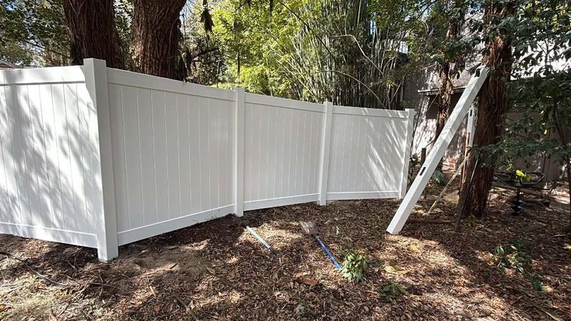 Vinyl Fencing