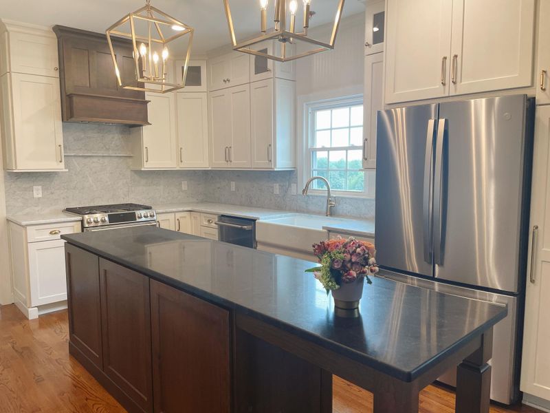 Kitchen Cabinets 