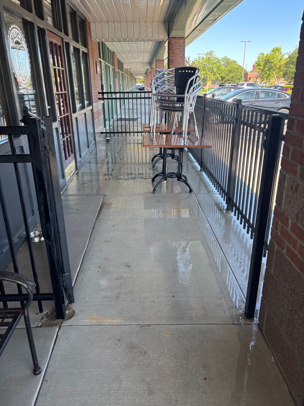 Hardscape Cleaning