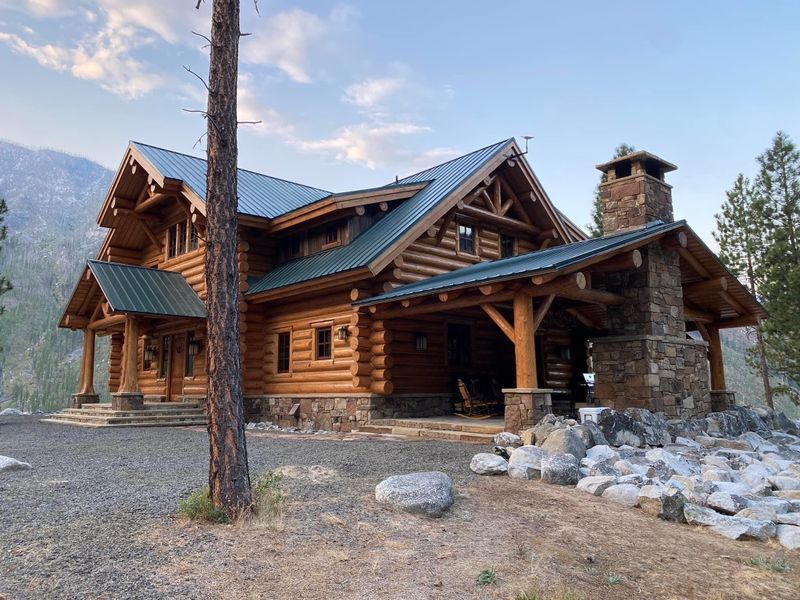 Log Homes Refinishing