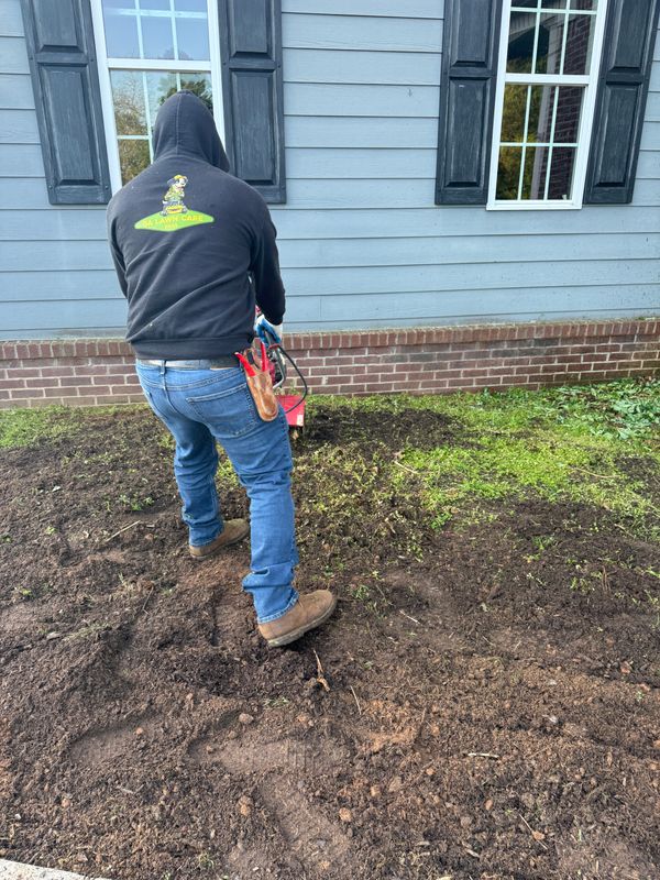 Pine Straw and Mulch