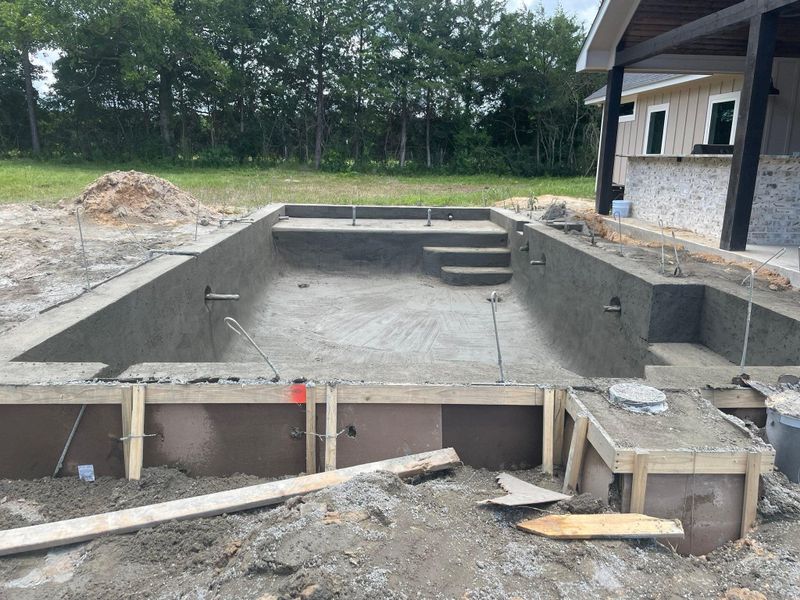 Custom Pool Construction