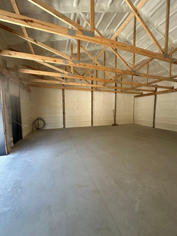 Commercial Closed Cell