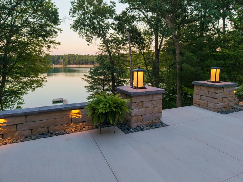 Outdoor Landscape Lighting