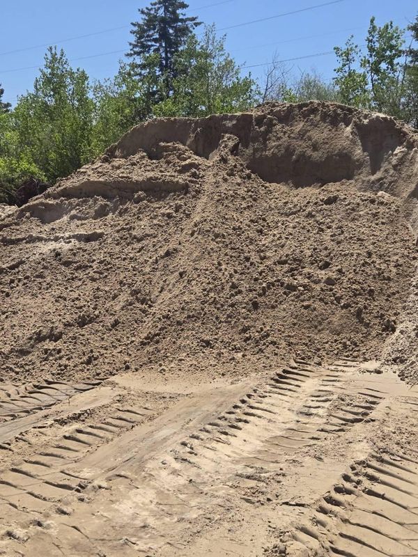 Premium Sand, Gravel & Topsoil