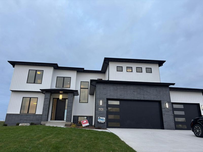 Custom Home Design and Construction