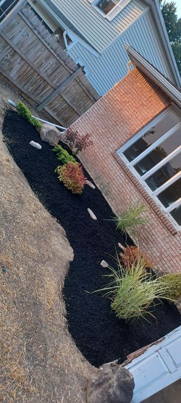 Landscape Installation & Design Photo