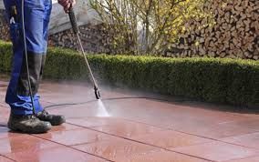 Driveway and Sidewalk Cleaning