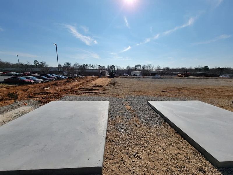 Concrete Pouring & Finishing