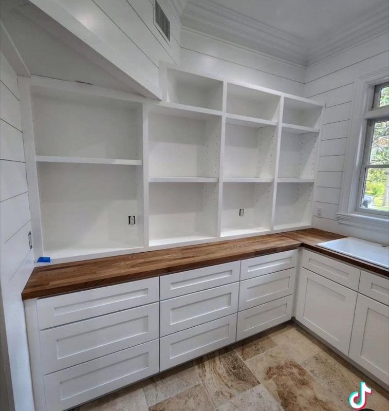 Shaker and Euro Style Cabinets