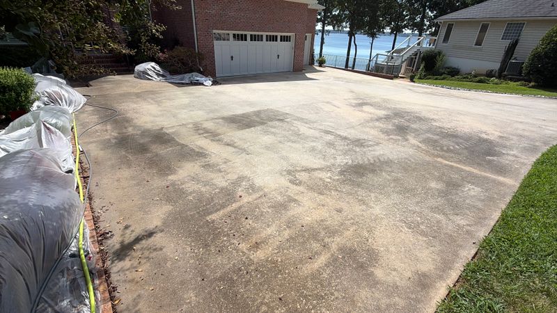 Driveway Power Washing