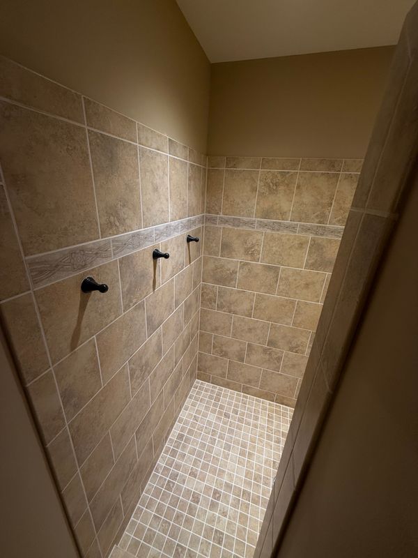Custom Tile Showers