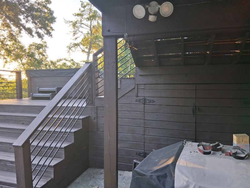 Fence & Deck Staining