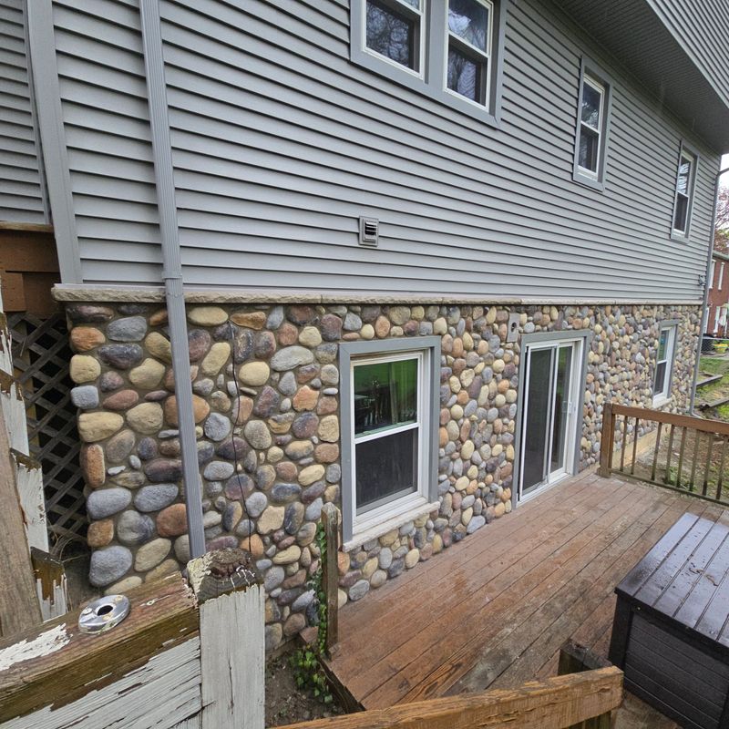 Stone Veneer