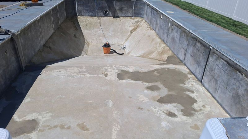 Pool Repair and Maintenance