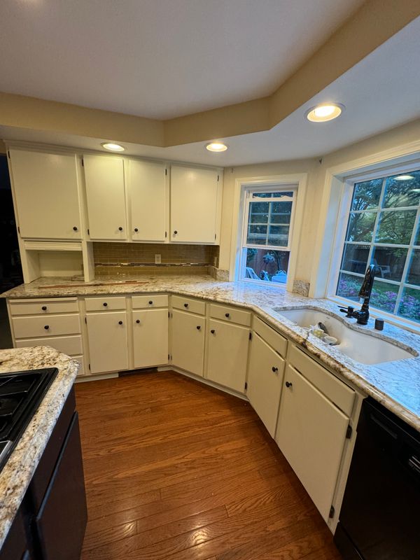 Kitchen and Cabinet Refinishing