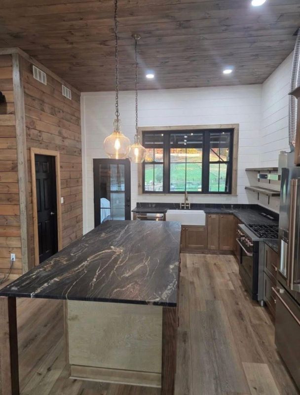 Cabinets 