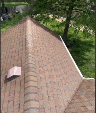 Revitalizing Nashville: Oakland Power Washing Transforms 1900 Hutton Drive with Precision and Shine