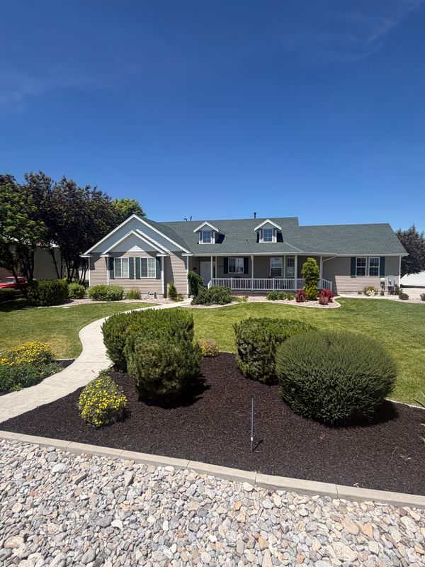 Fresh Mulch and Decorative Rock That Actually Makes a Difference