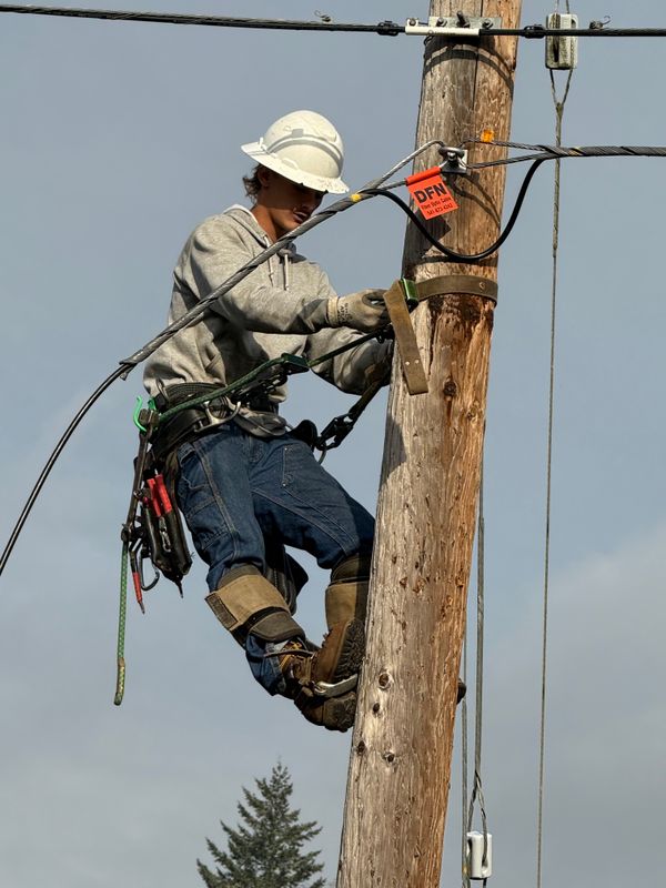 Aerial Communications Construction