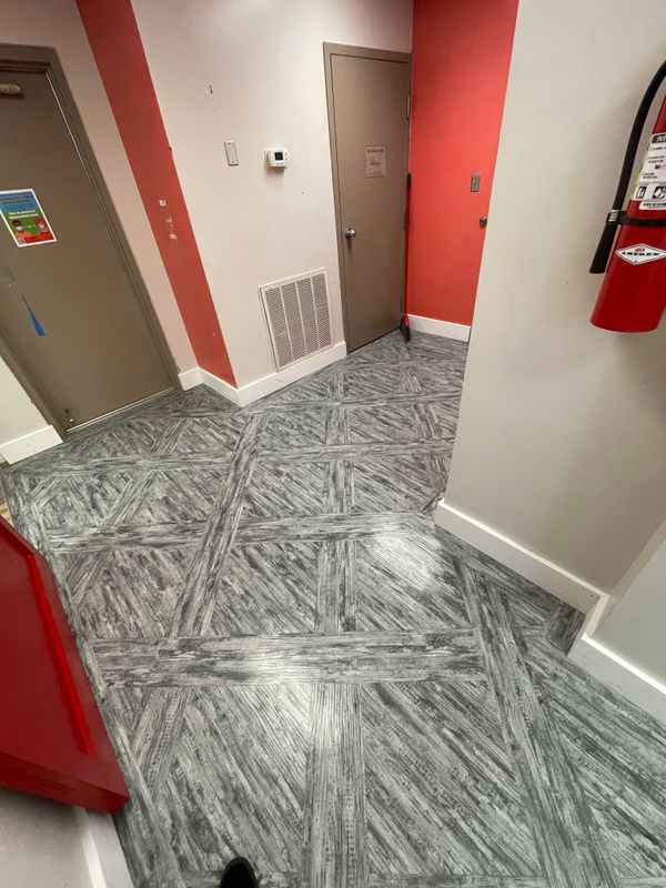 Luxury Vinyl Plank (LVP)
