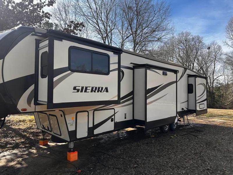 RV and Fleet Washing