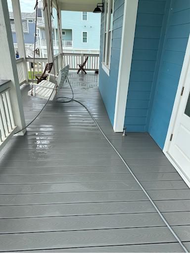 House Soft Wash & Low Pressure Wash