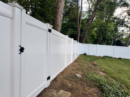 Vinyl Fencing