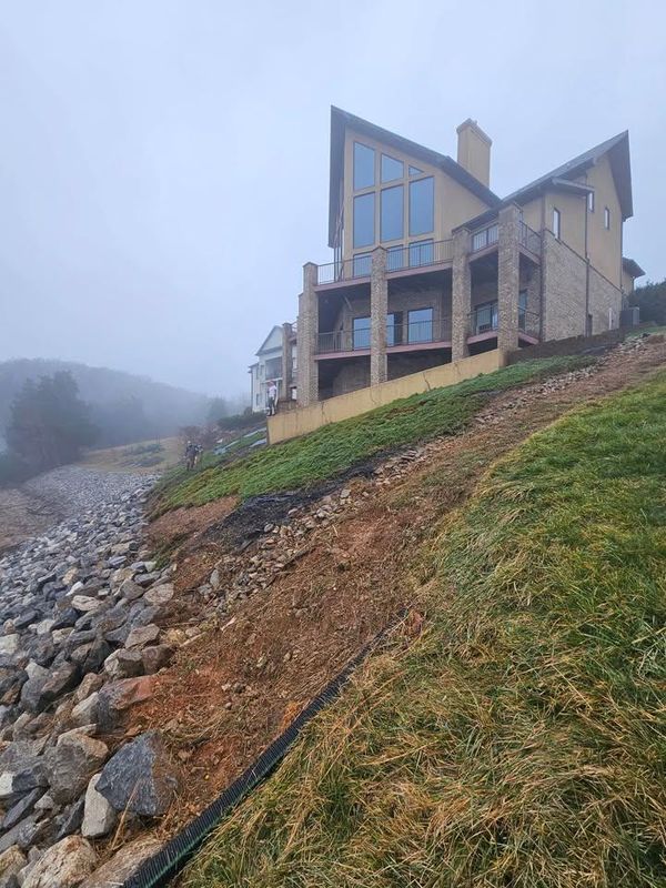 Natural Stone Hardscape gallery