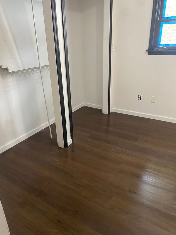 Laminate Flooring