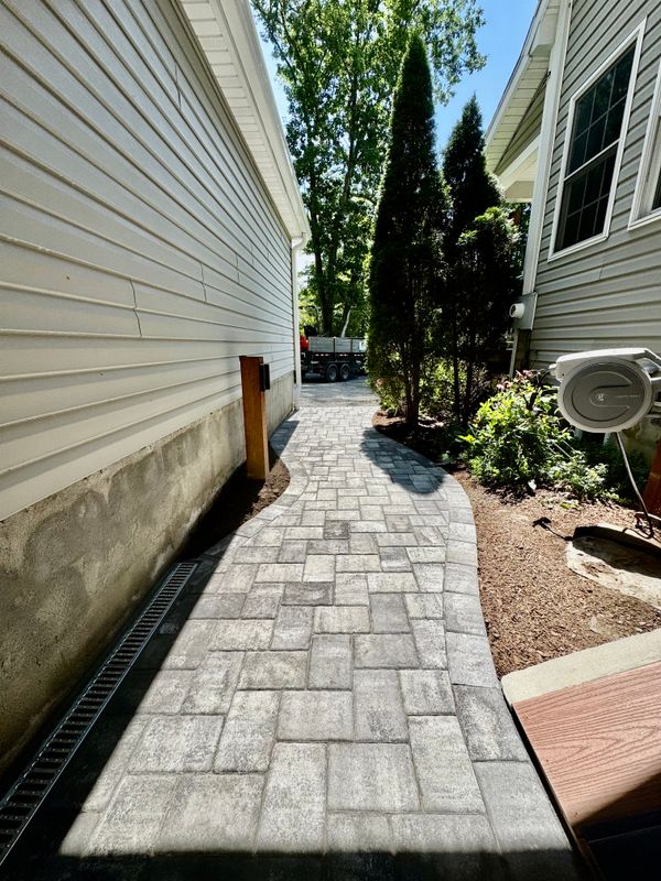 Walkway building