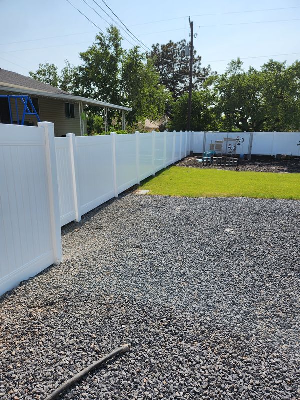 Vinyl Fencing