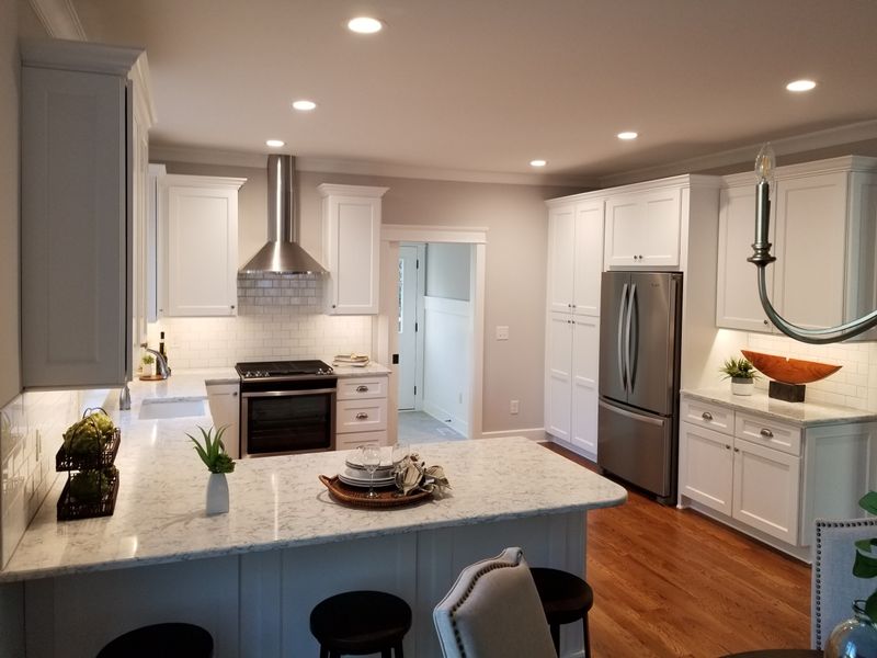 Custom Kitchen Remodeling