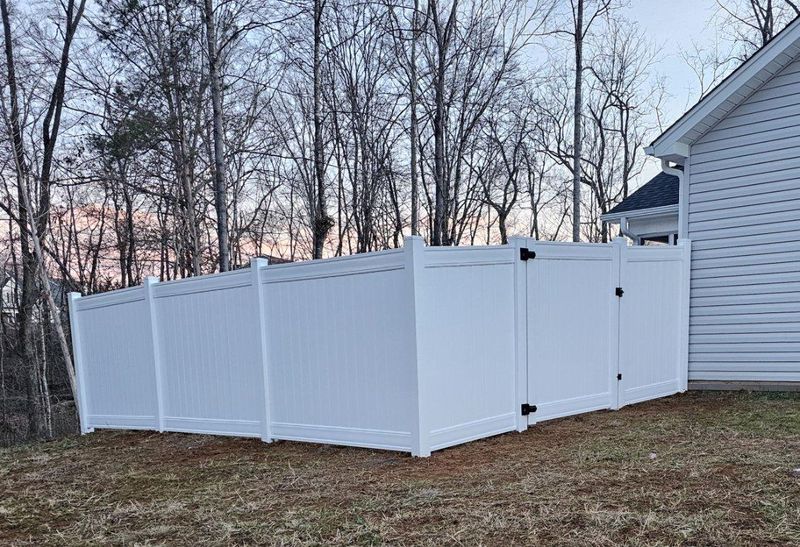 Vinyl Fencing