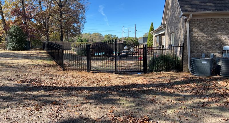 Ornamental Aluminum/Steel Fence