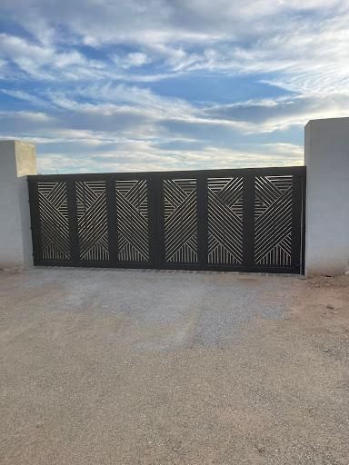 RV Gates