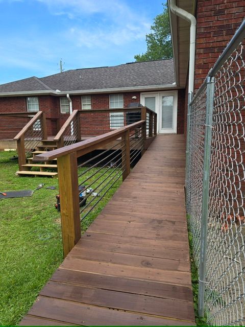 Deck & Patio