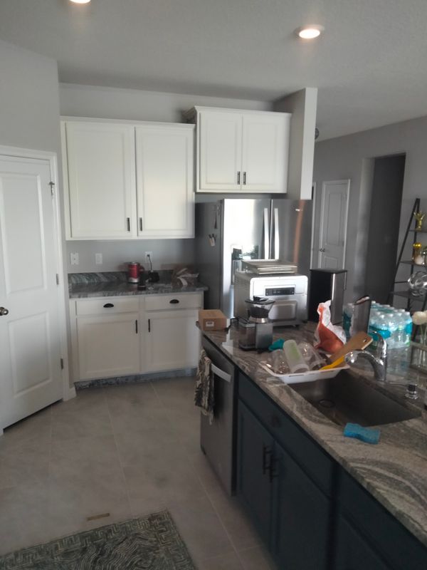 Cabinets 