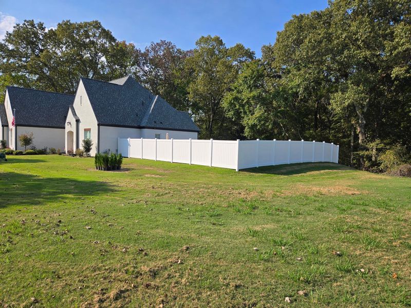 Vinyl Fence Installation