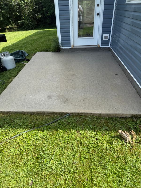 Deck & Patio Cleaning