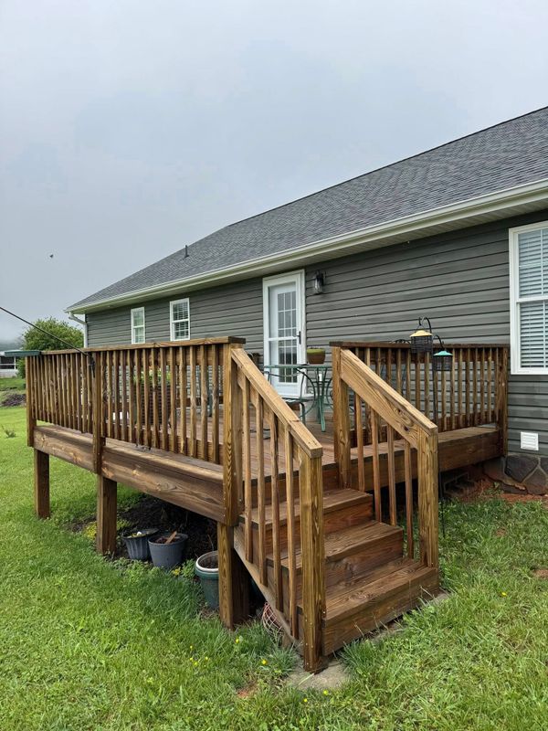 Deck and Patio Cleaning