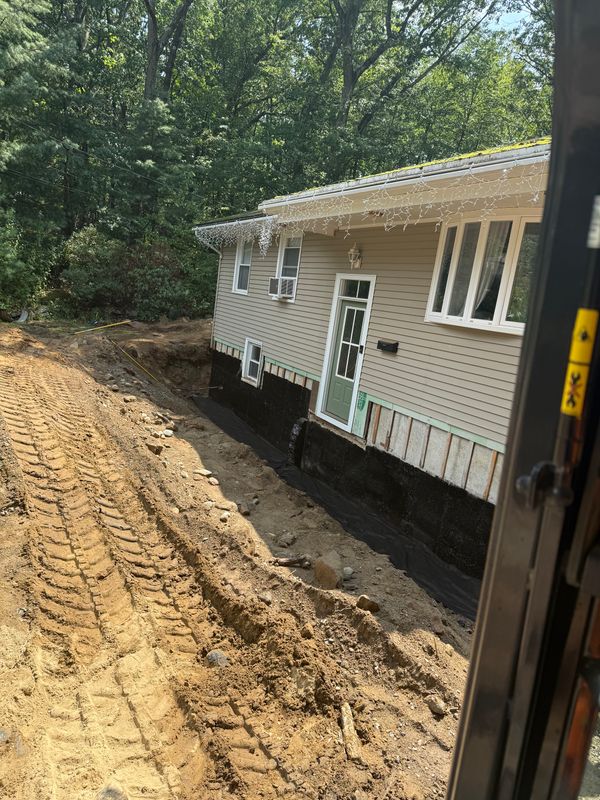 Water retention systems and drainage