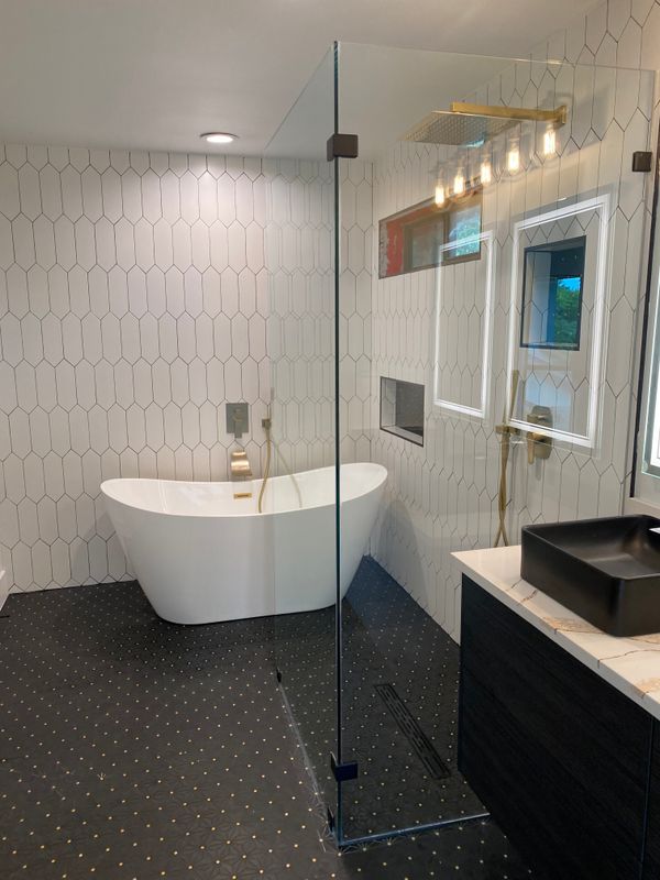 Kitchen & Bathroom Remodeling