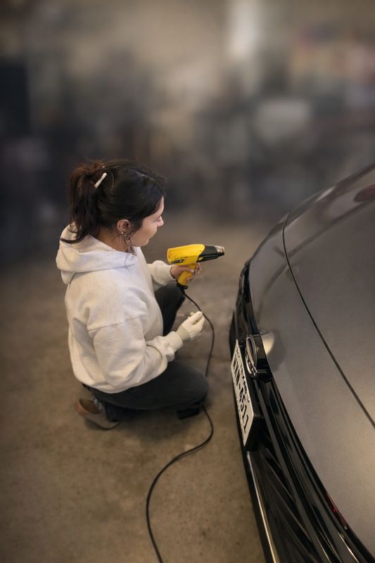 Full & Partial Vehicle Wrap