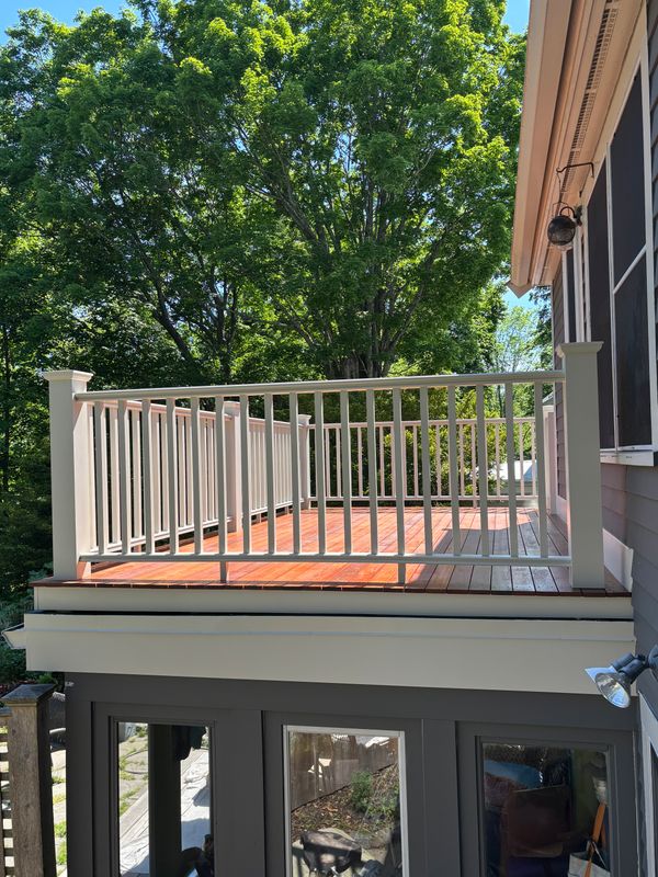EXTERIOR CARPENTRY & DECKS (SELECT RENOVATIONS)