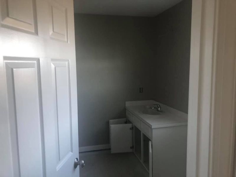 Kitchen and Cabinet Refinishing