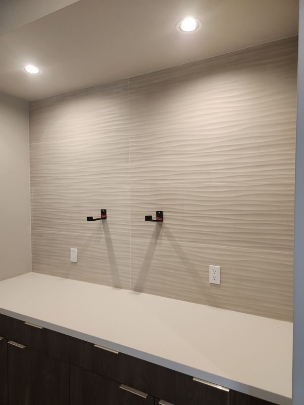 Accent wall/ Fireplaces
