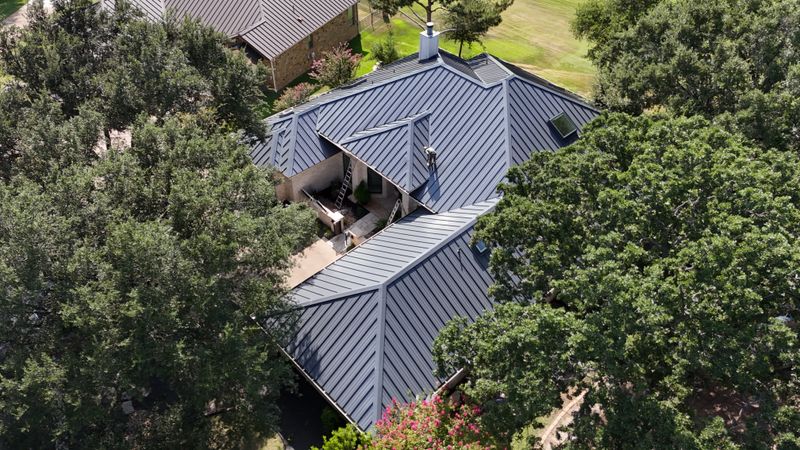 Metal roofs 