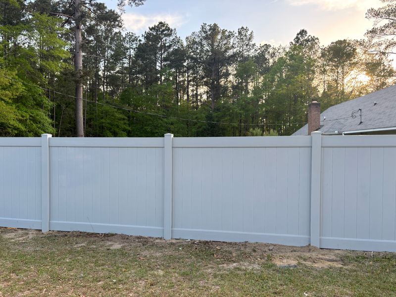 Vinyl fence 