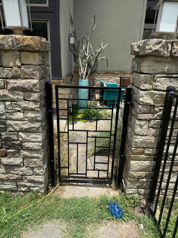 Gate Installation and Repair